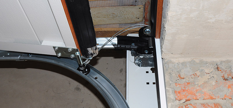 Garage Door Off Track Roller Repair Chilliwack