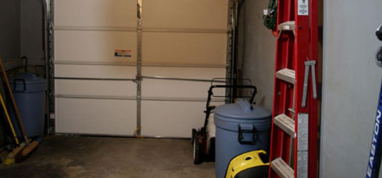 automatic garage door installation in Chilliwack